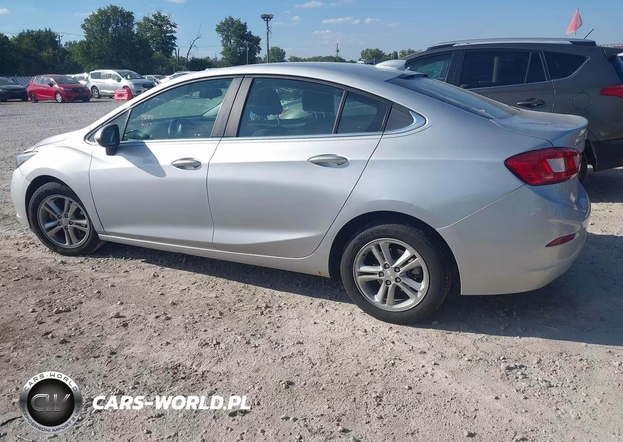 2018 Chevrolet Cruze Lt Auto VIN:1G1BE5SM1J7131611 - 14