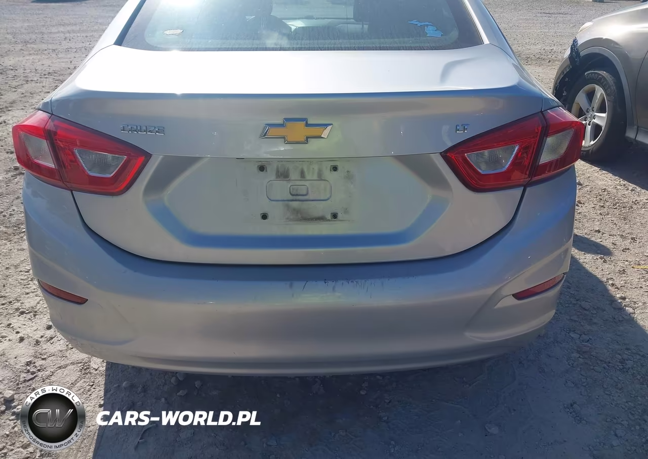 2018 Chevrolet Cruze Lt Auto VIN:1G1BE5SM1J7131611 - 16