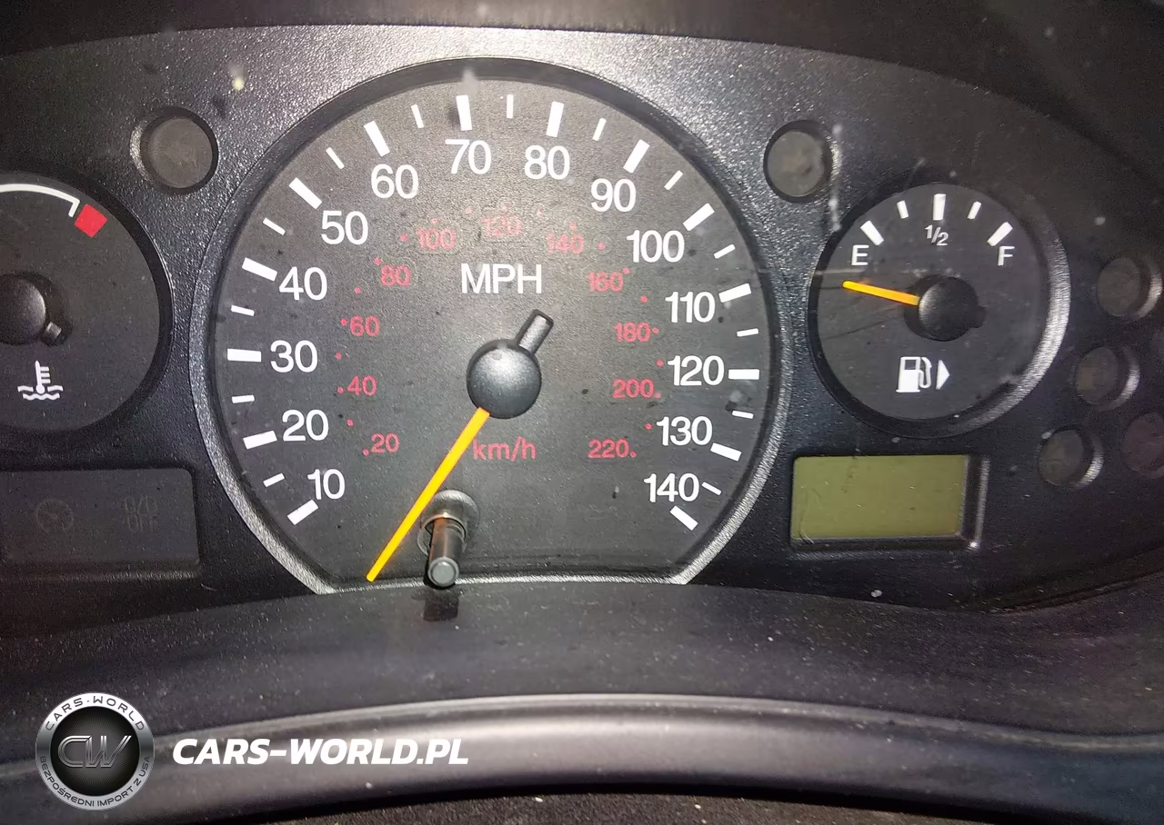 2003 Ford Focus Se VIN:1FAFP34Z73W245773 - 7
