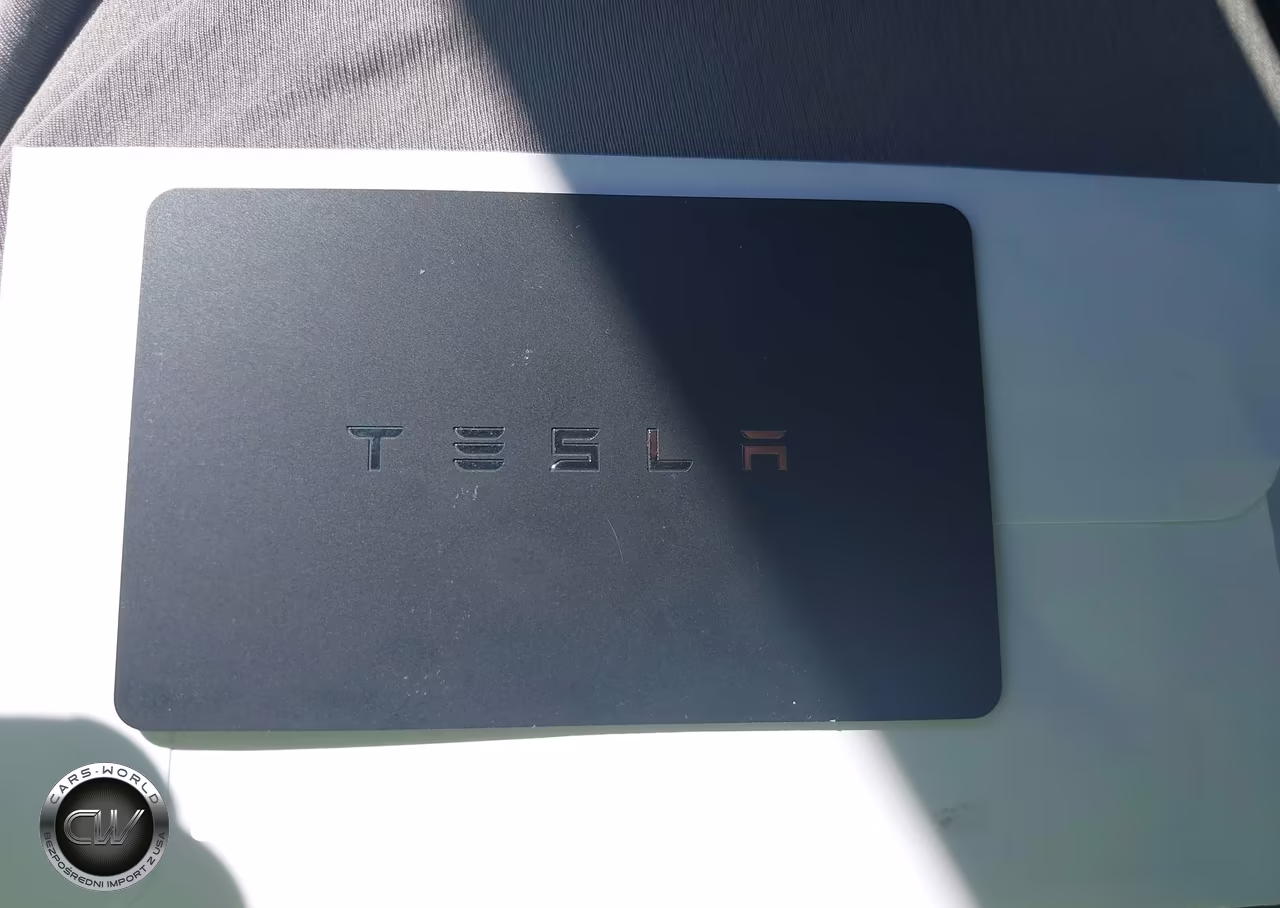 2019 Tesla Model 3 Long Range-Performance VIN:5YJ3E1EB0KF385563 - 11
