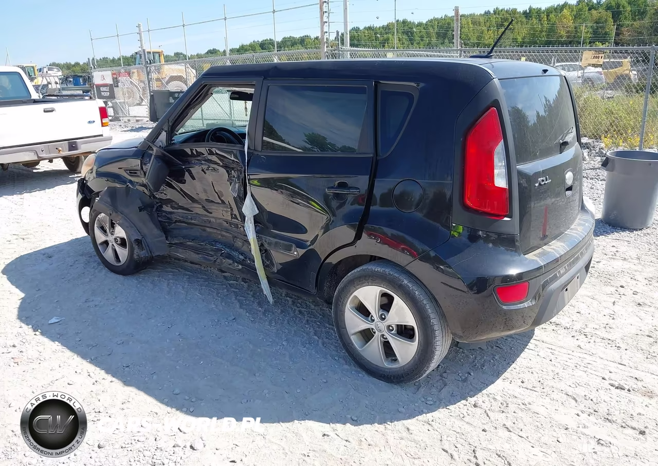 2013 Kia Soul VIN:KNDJT2A58D7592603 - 3