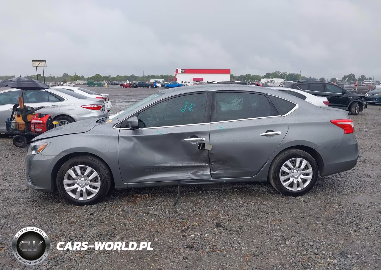 2018 Nissan Sentra S VIN:3N1AB7AP1JY272568 - 14