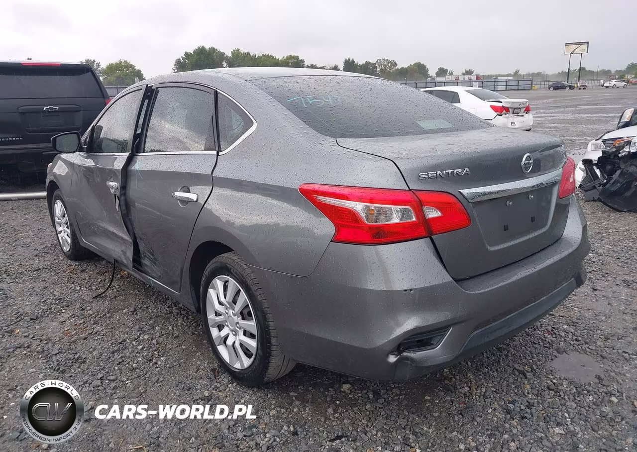 2018 Nissan Sentra S VIN:3N1AB7AP1JY272568 - 3