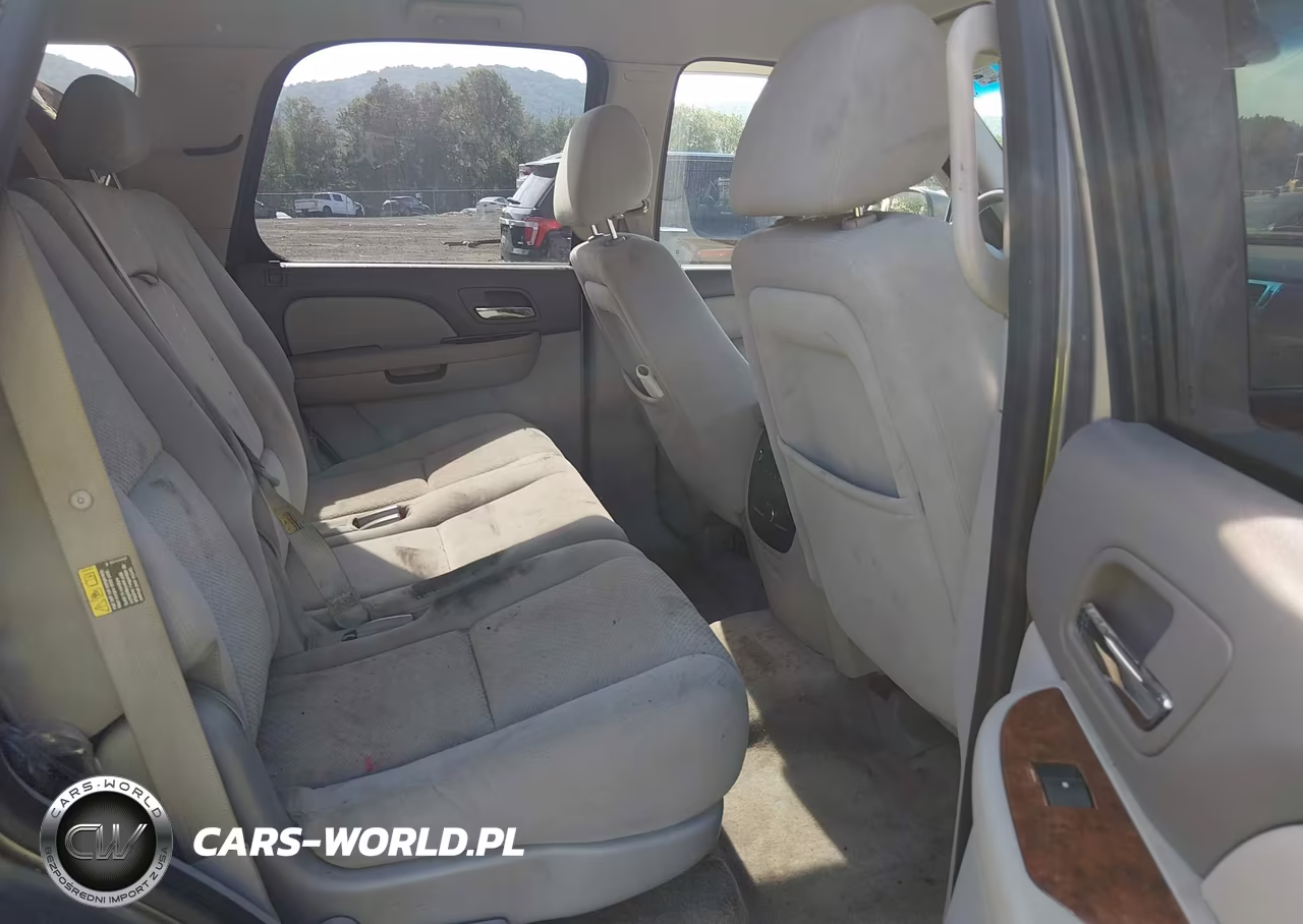 2007 Chevrolet Tahoe Lt VIN:1GNFK13057J139560 - 8