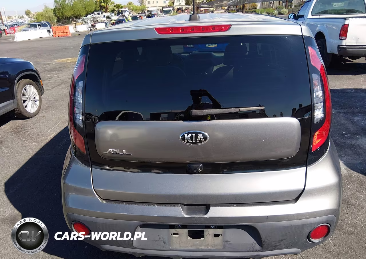 2017 Kia Soul VIN:KNDJN2A23H7475288 - 13