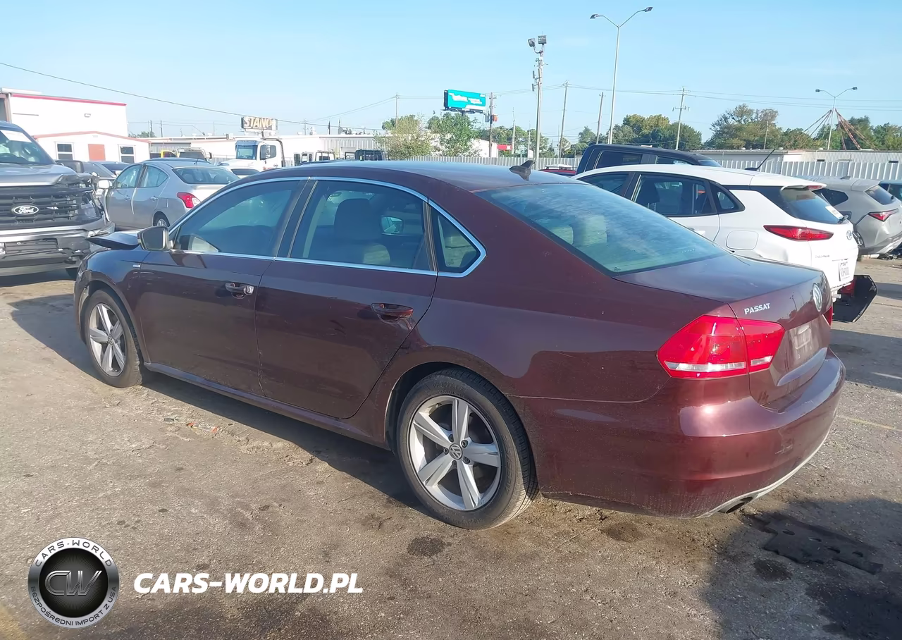 2014 Volkswagen Passat 1.8T Wolfsburg Edition VIN:1VWAS7A36EC055992 - 3