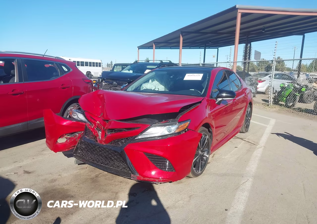 2019 Toyota Camry Xse VIN:4T1B61HK2KU160102 - 2