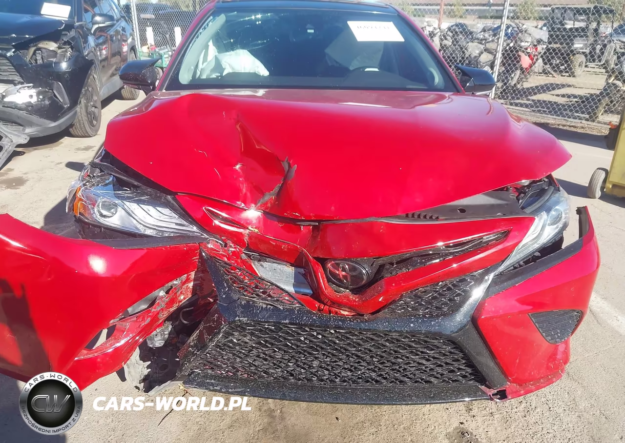 2019 Toyota Camry Xse VIN:4T1B61HK2KU160102 - 6