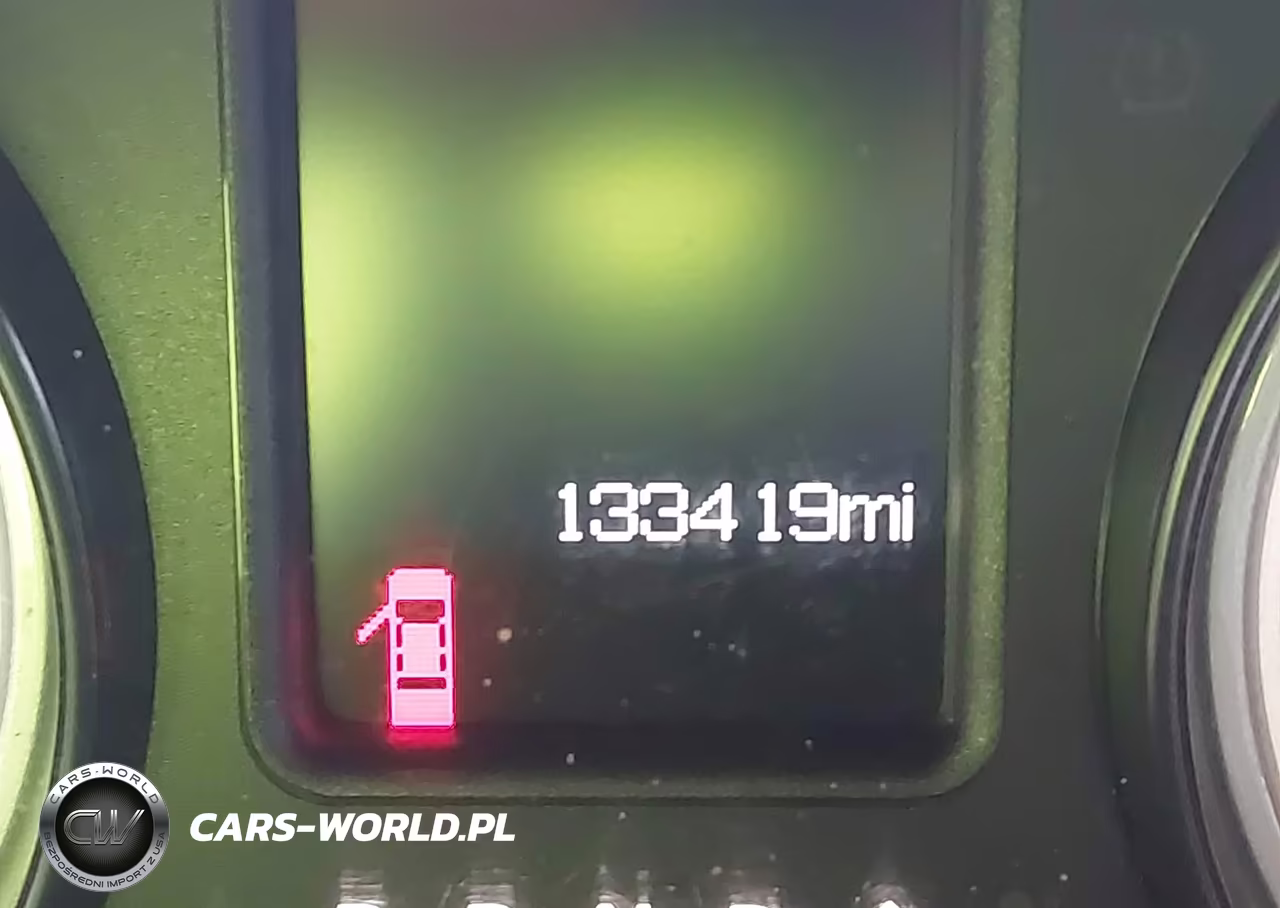 2016 Ram 1500 Rebel VIN:1C6RR7YT2GS137886 - 15