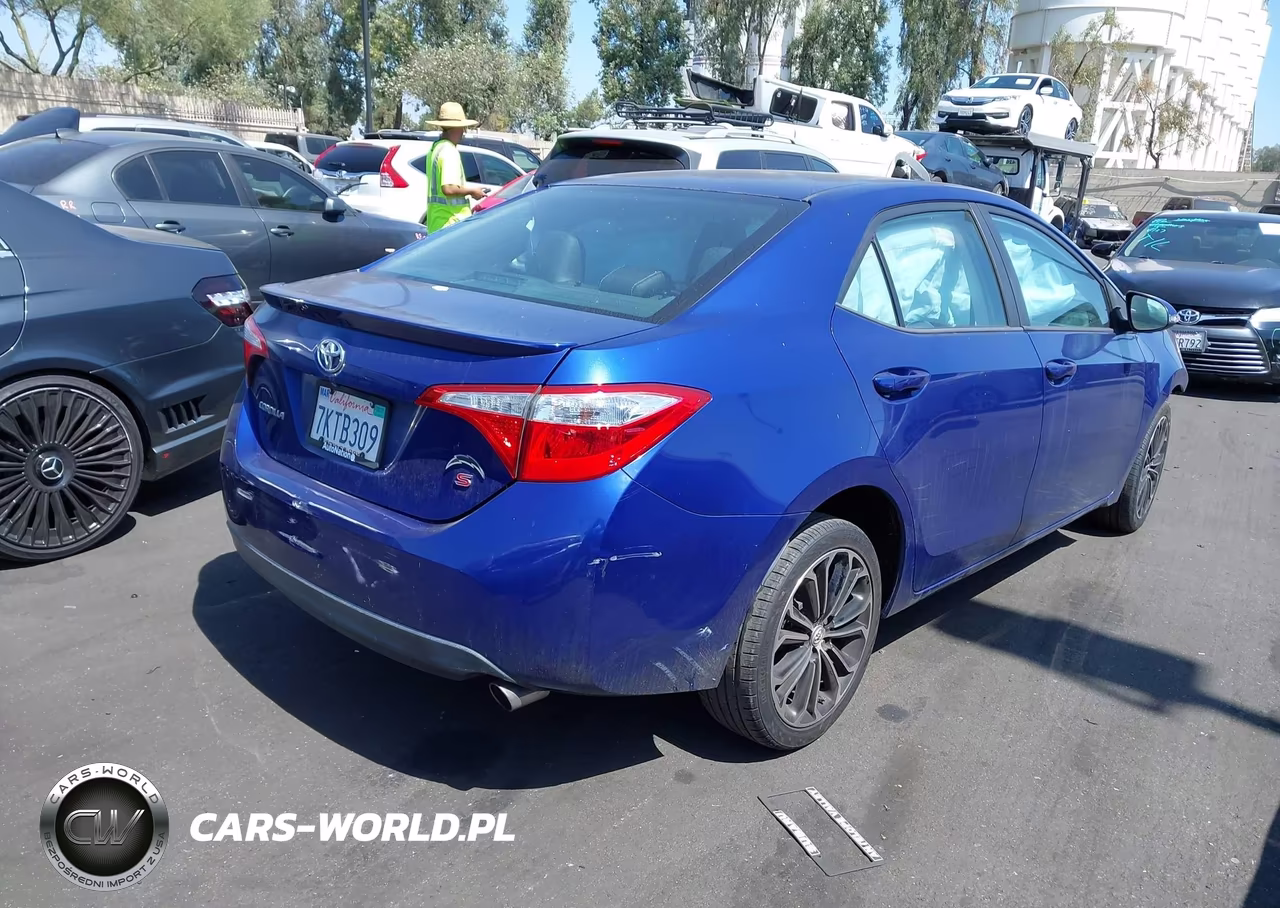2015 Toyota Corolla S Plus VIN:5YFBURHE1FP199902 - 4