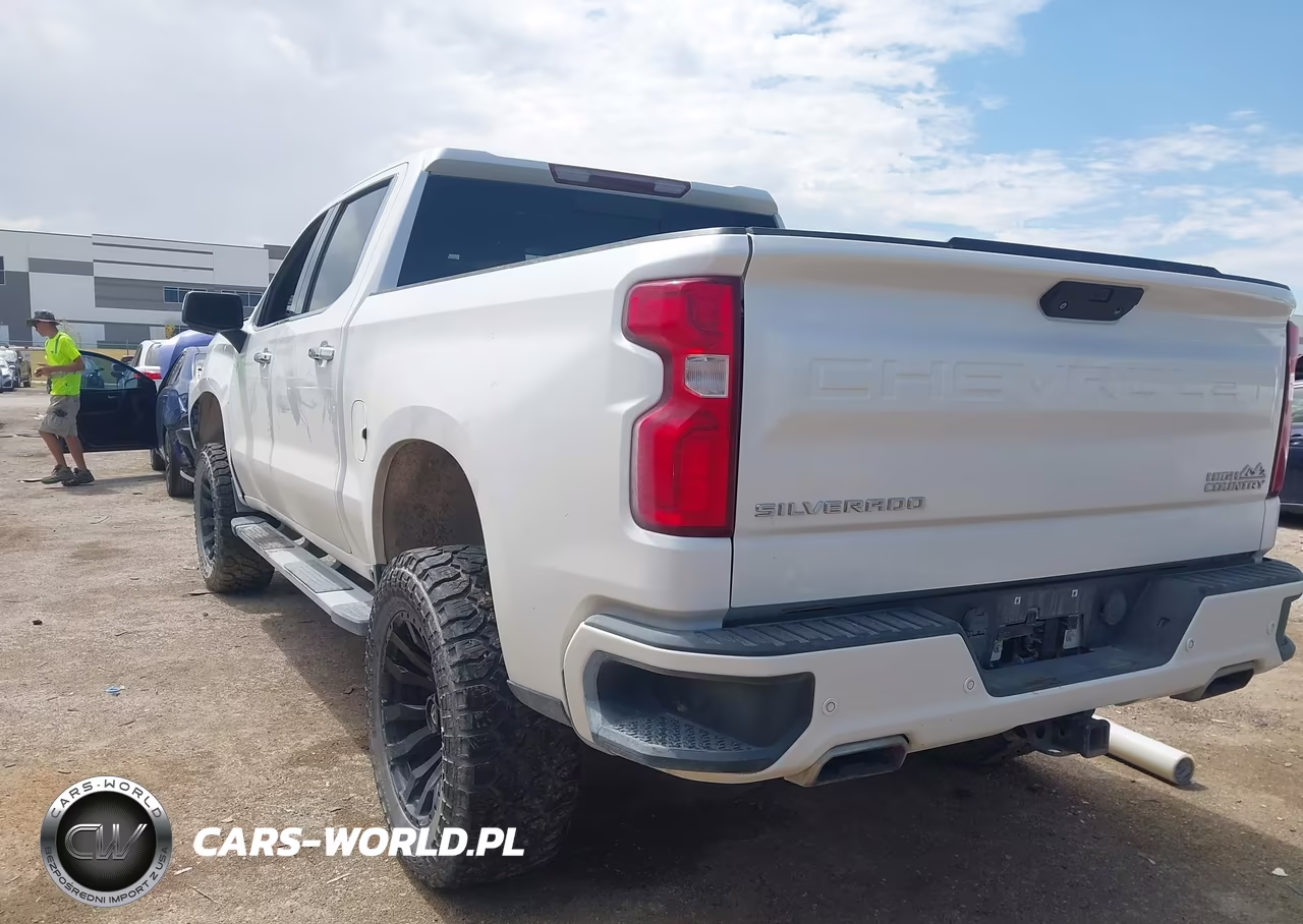 2021 Chevrolet Silverado 1500 High Country VIN:1GCUYHED5MZ301093 - 3
