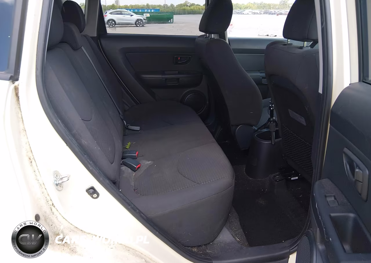 2013 Kia Soul VIN:KNDJT2A5XD7506269 - 8