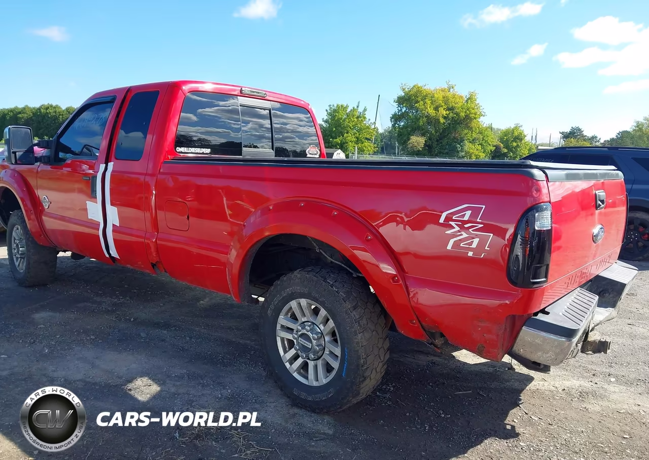 2011 Ford F-250 Xlt VIN:1FT7X2BT5BEA13328 - 3