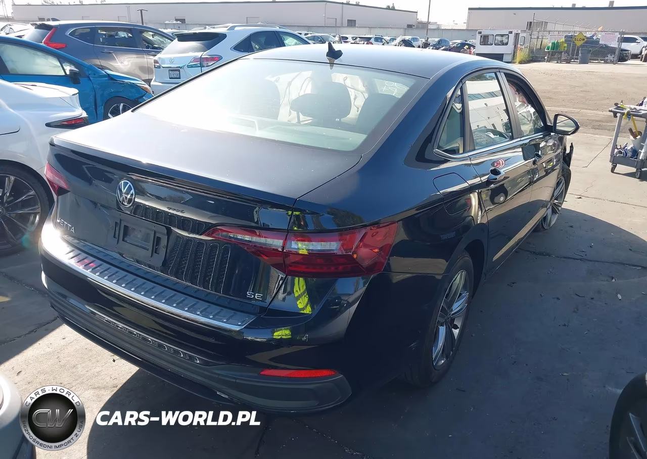 2023 Volkswagen Jetta 1.5T Se VIN:3VWEM7BU9PM048765 - 4