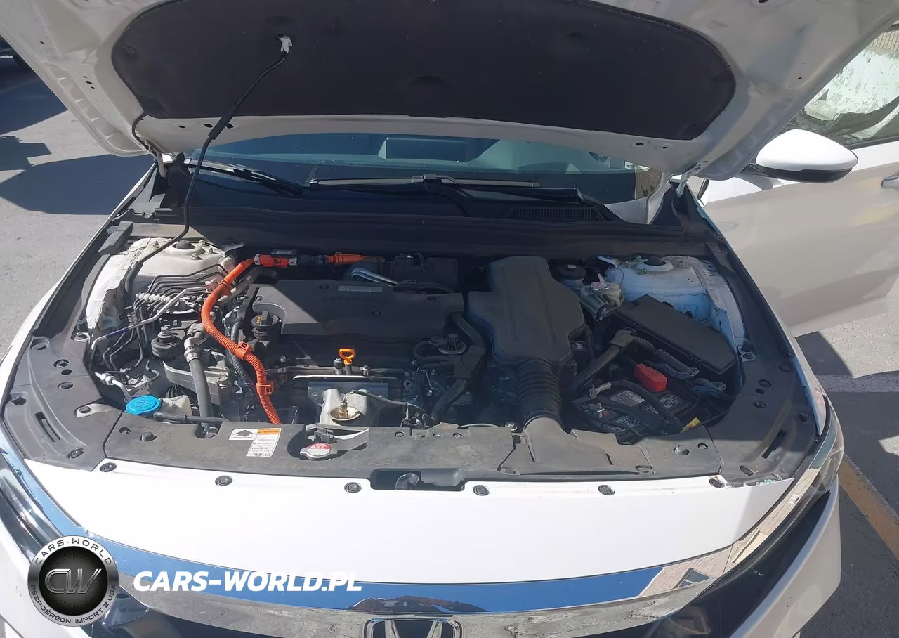 2019 Honda Accord Hybrid Touring VIN:1HGCV3F95KA005649 - 10