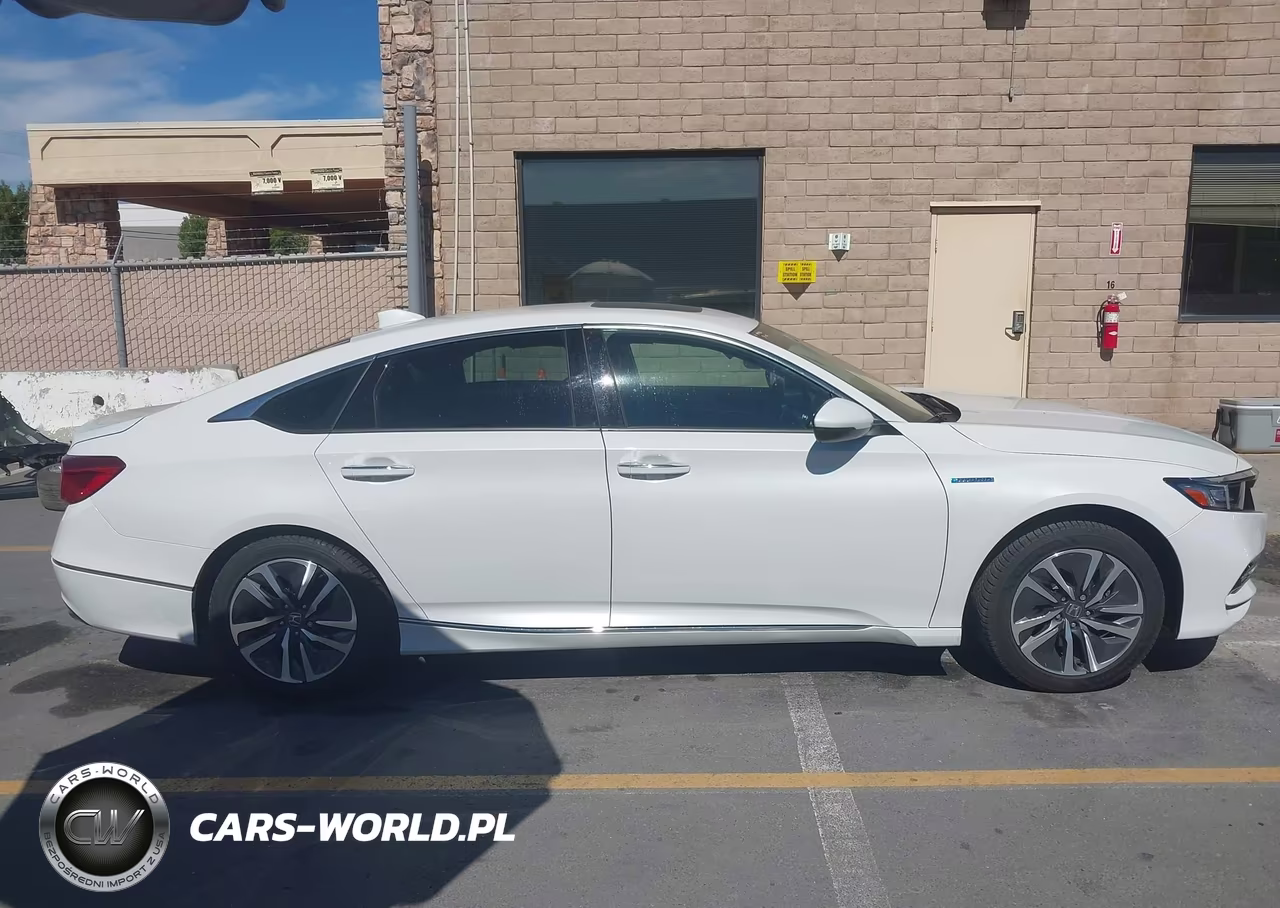 2019 Honda Accord Hybrid Touring VIN:1HGCV3F95KA005649 - 13