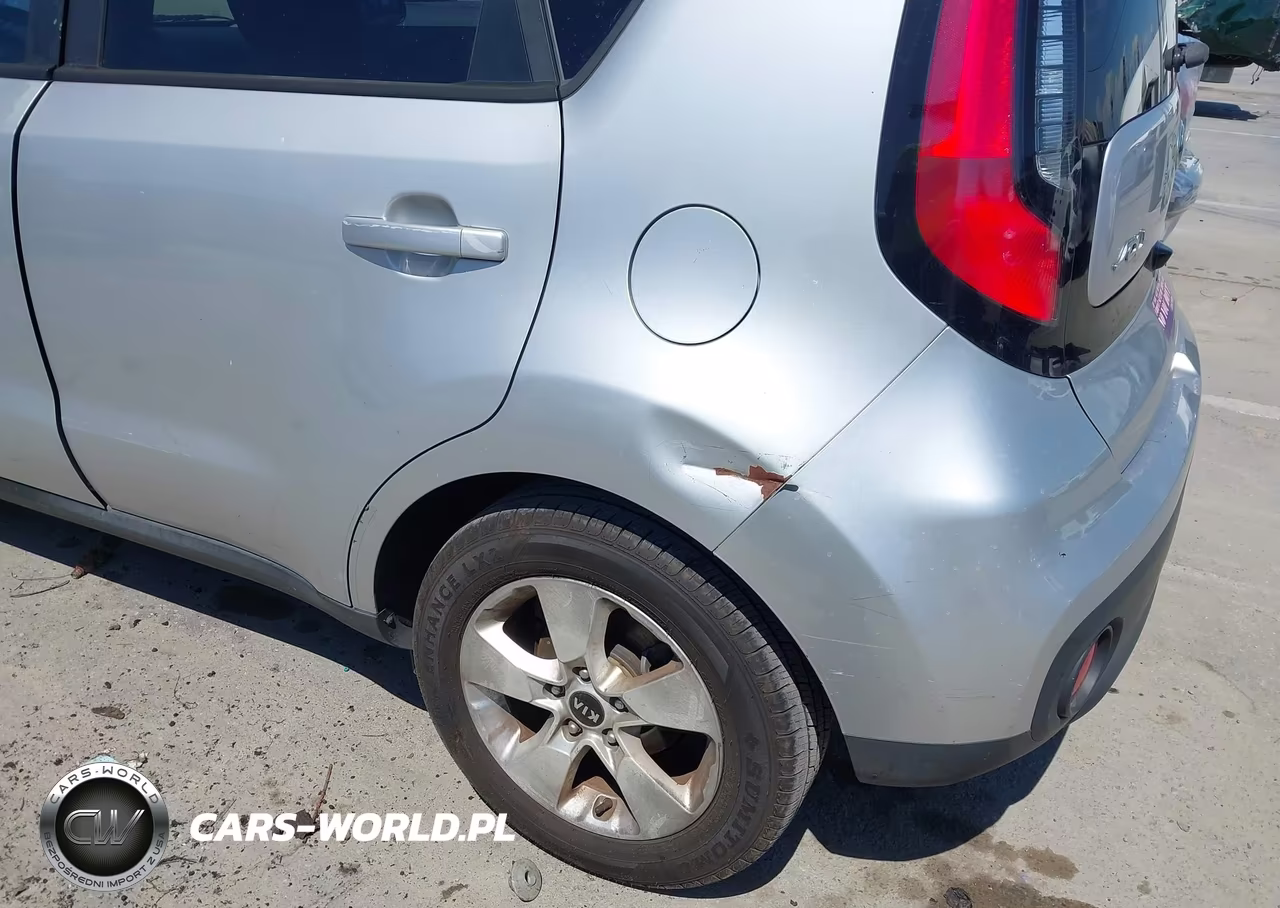 2018 Kia Soul VIN:KNDJN2A23J7546401 - 6