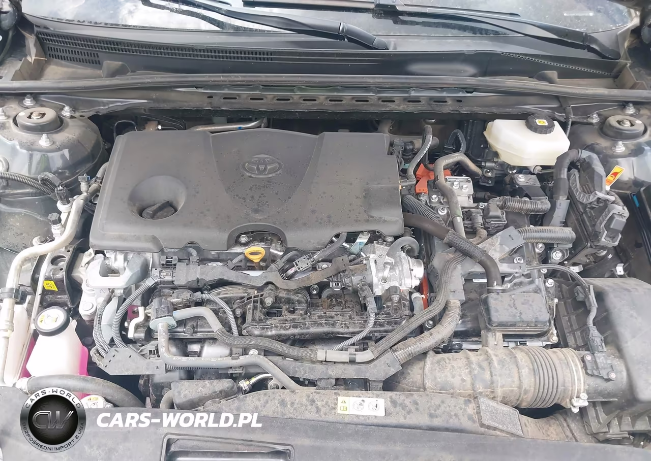 2026 Toyota Camry Le VIN:4T1DAACKXTU267527 - 10