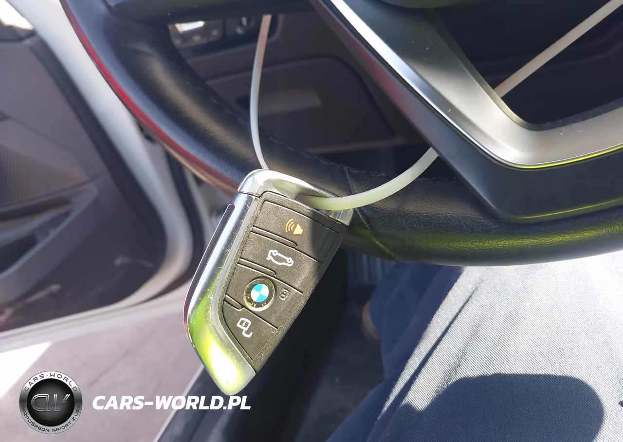 2020 BMW 330I VIN:3MW5R1J05L8B32212 - 11