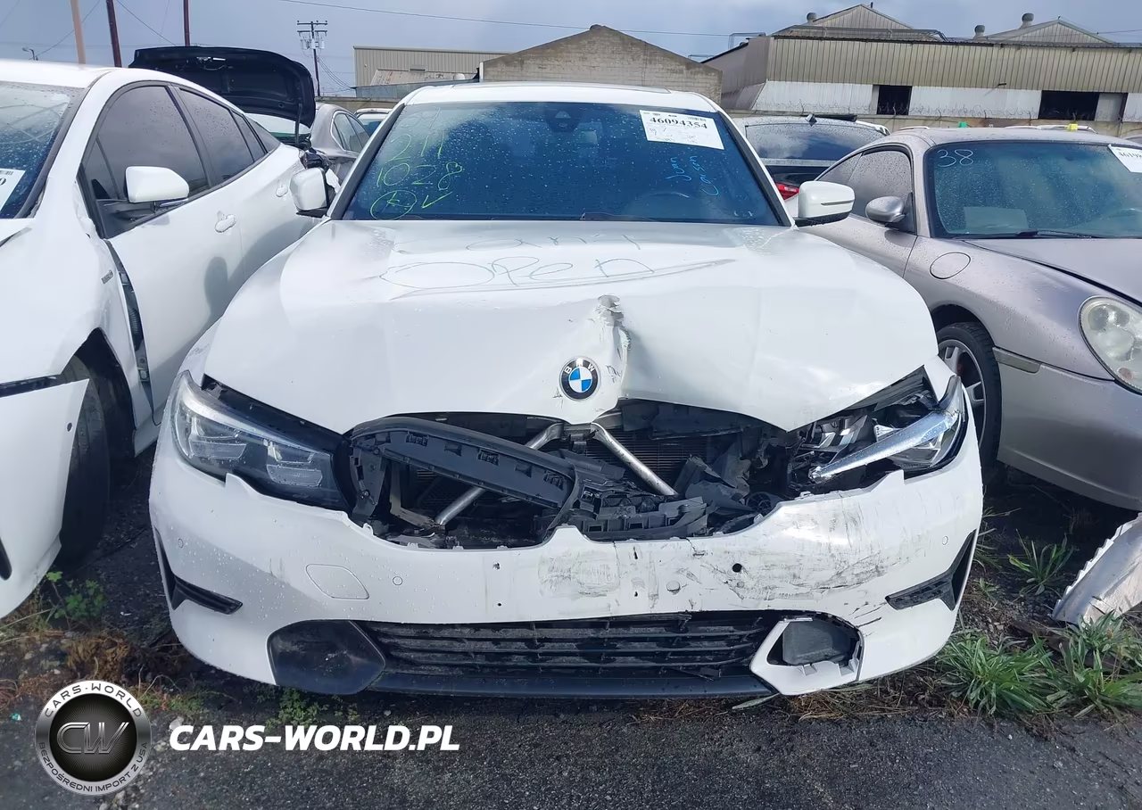 2020 BMW 330I VIN:3MW5R1J05L8B32212 - 12