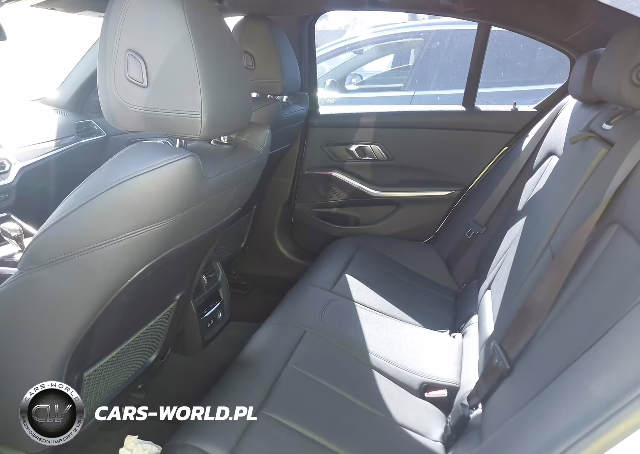 2020 BMW 330I VIN:3MW5R1J05L8B32212 - 18