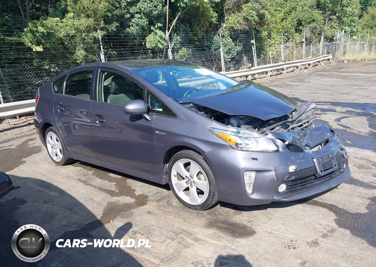 2015 Toyota Prius Five VIN:JTDKN3DU7F1892100 - 13