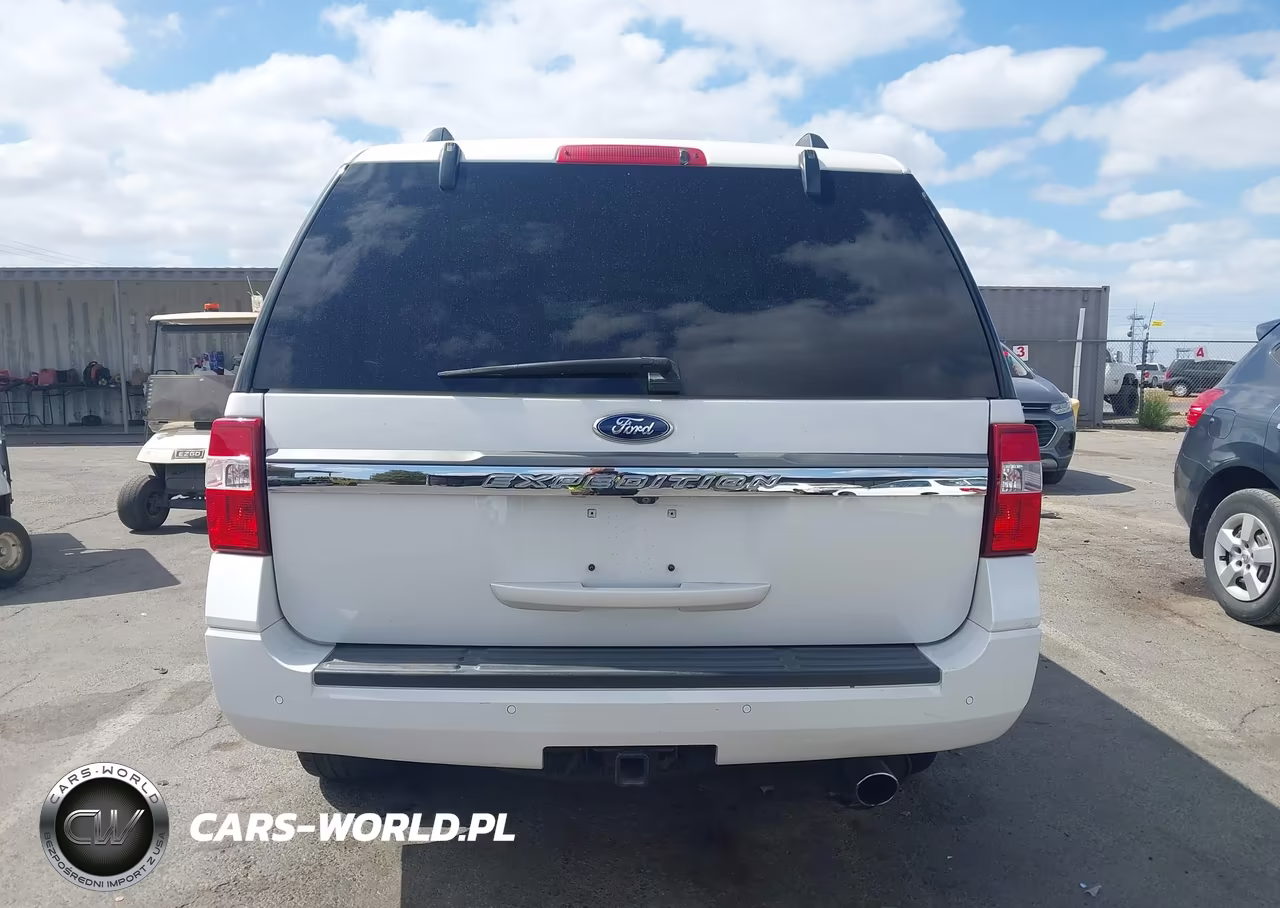 2015 Ford Expedition Limited VIN:1FMJU2AT9FEF10142 - 17