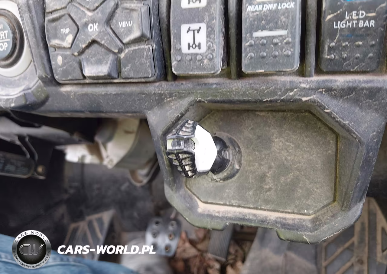 2022 Can-Am Commander Xt 1000R-Xt-P 1000R VIN:3JB1KAX40NK003089 - 11