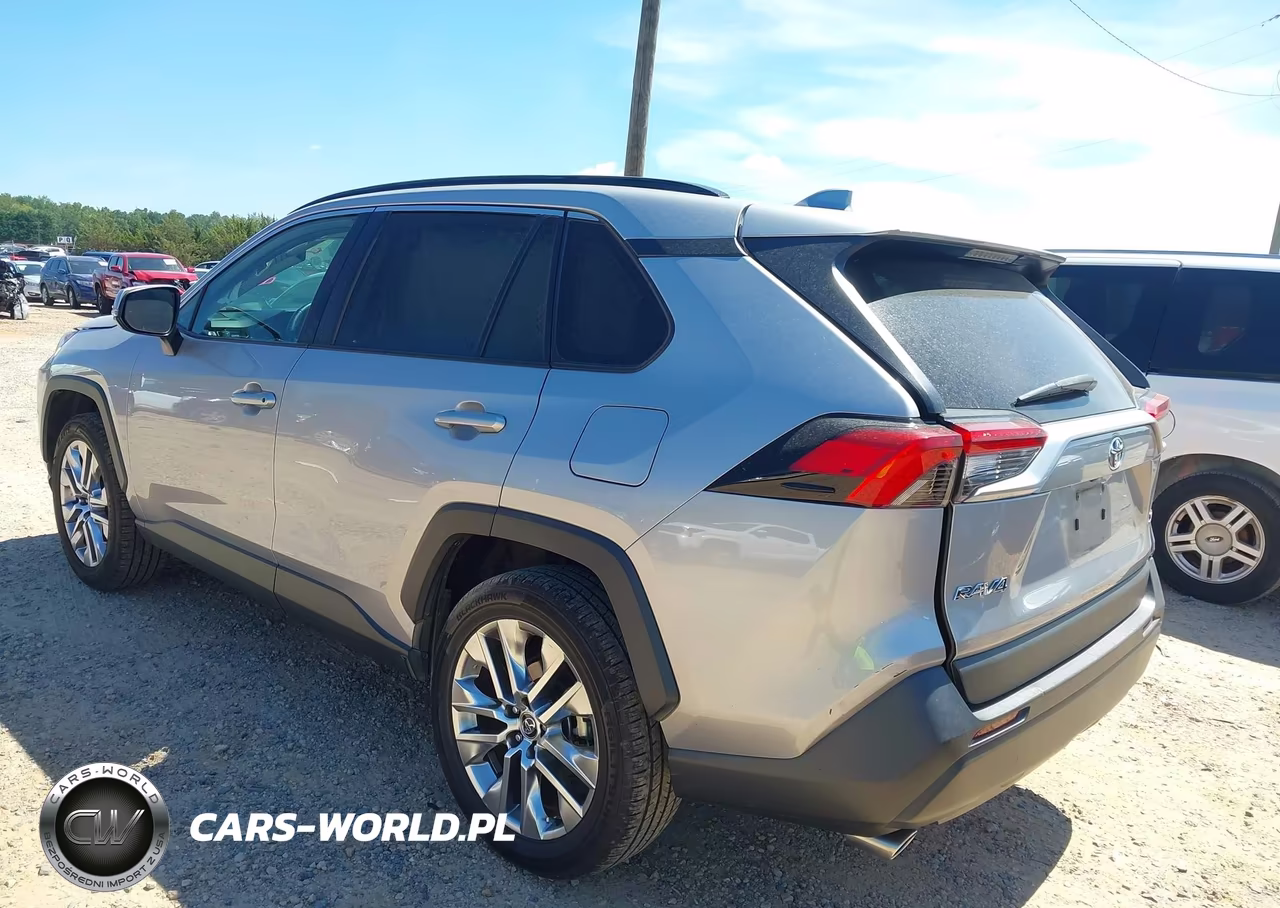 2020 Toyota Rav4 Xle Premium VIN:2T3C1RFV0LC065658 - 3