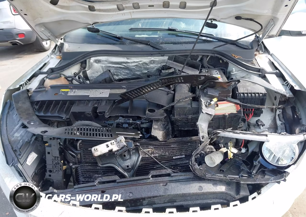 2014 Volkswagen Tiguan S VIN:WVGAV3AX7EW555465 - 10