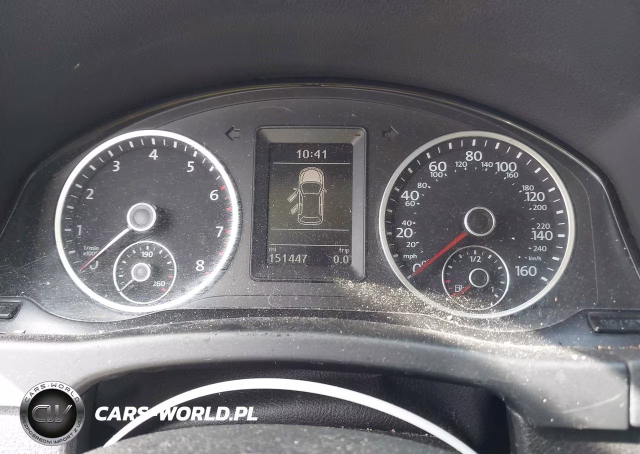 2014 Volkswagen Tiguan S VIN:WVGAV3AX7EW555465 - 7