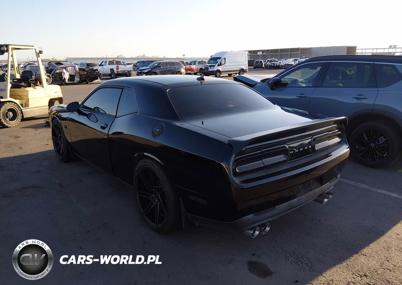 2016 Dodge Challenger Srt 392 VIN:2C3CDZDJ0GH315173 - 3