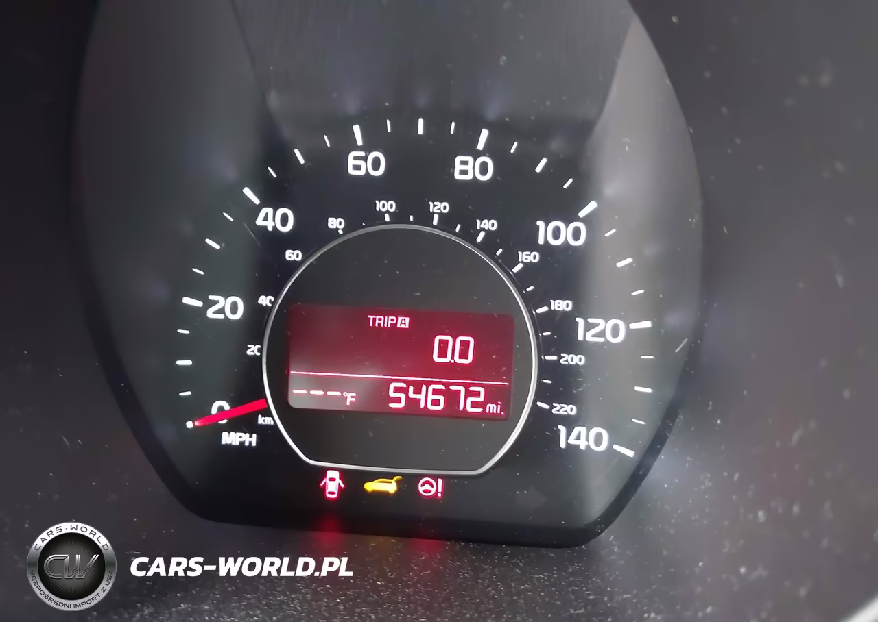 2018 Kia Soul + VIN:KNDJP3A58J7888453 - 16