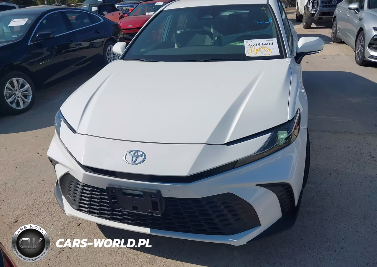 2026 Toyota Camry Se VIN:4T1DAACK5TU216596 - 12