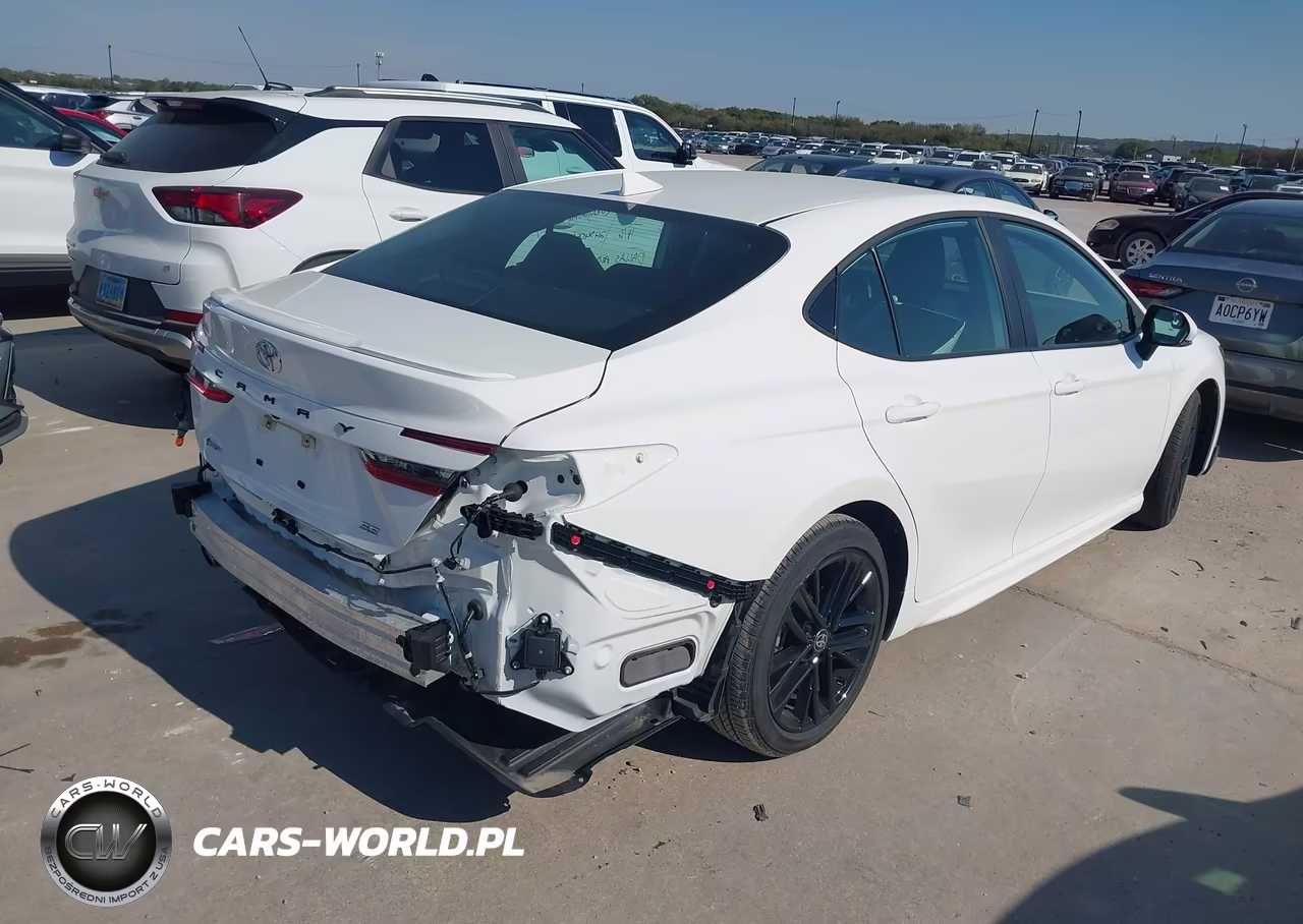 2026 Toyota Camry Se VIN:4T1DAACK5TU216596 - 4
