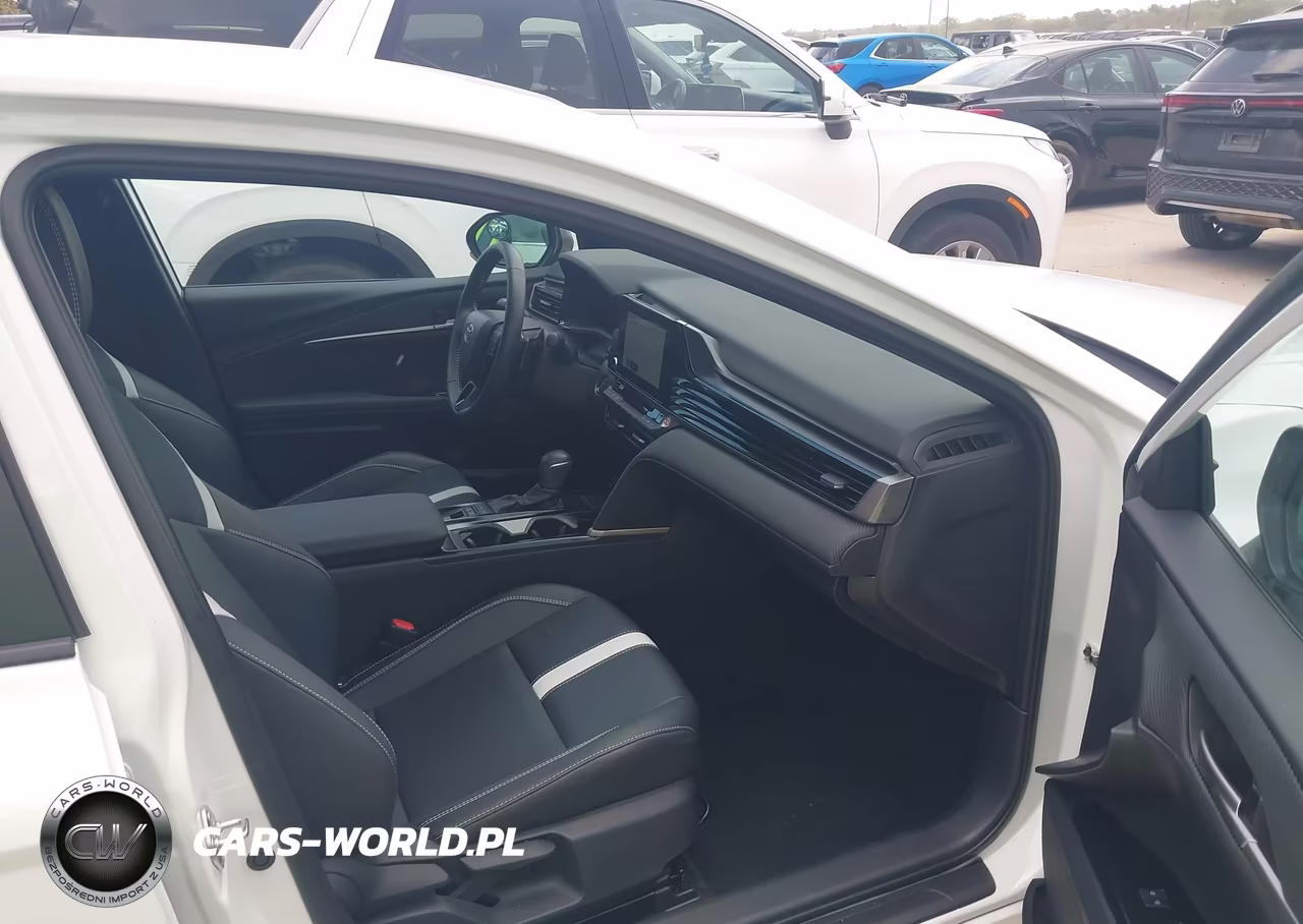 2026 Toyota Camry Se VIN:4T1DAACK5TU216596 - 5
