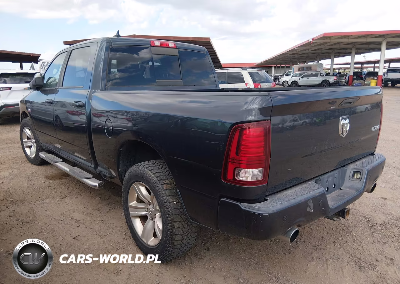 2014 Ram 1500 Sport VIN:1C6RR7UT2ES175735 - 3
