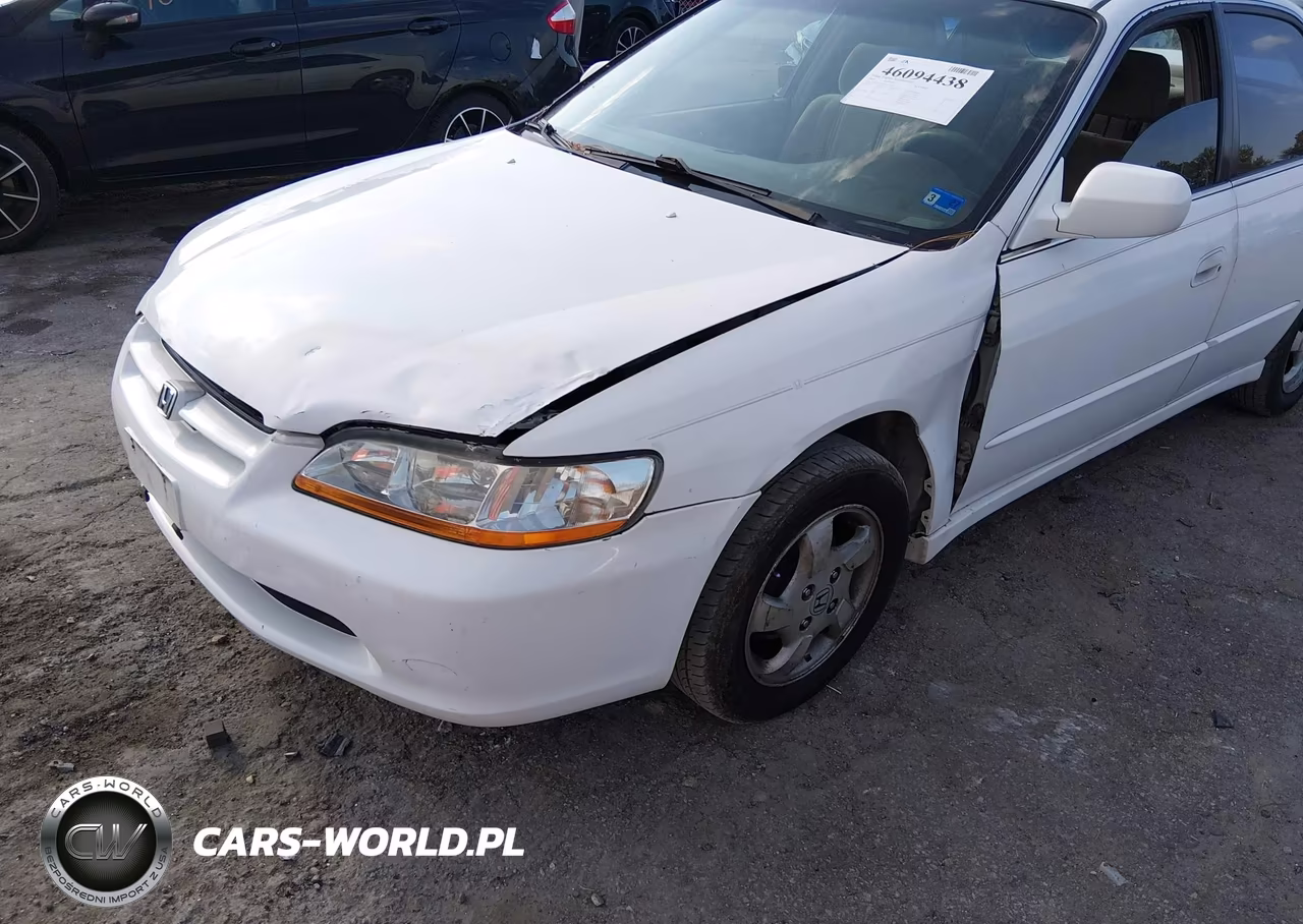 2000 Honda Accord 2.3 Ex VIN:1HGCG6679YA137607 - 17