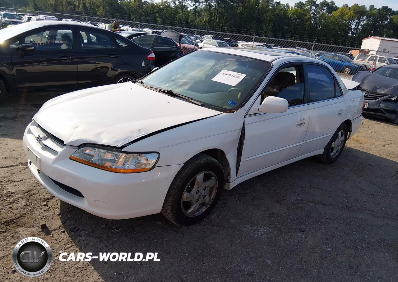 2000 Honda Accord 2.3 Ex VIN:1HGCG6679YA137607 - 2