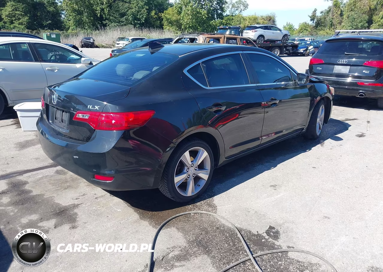 2013 Acura Ilx 2.0L VIN:19VDE1F58DE014097 - 4