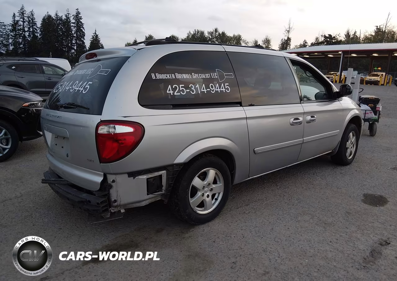 2005 Dodge Grand Caravan Sxt VIN:2D4GP44LX5R574272 - 4