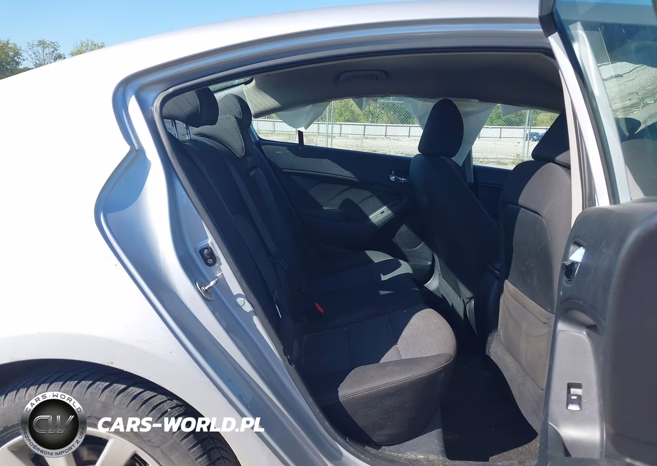 2015 Kia Forte Lx VIN:KNAFX4A69F5414547 - 8