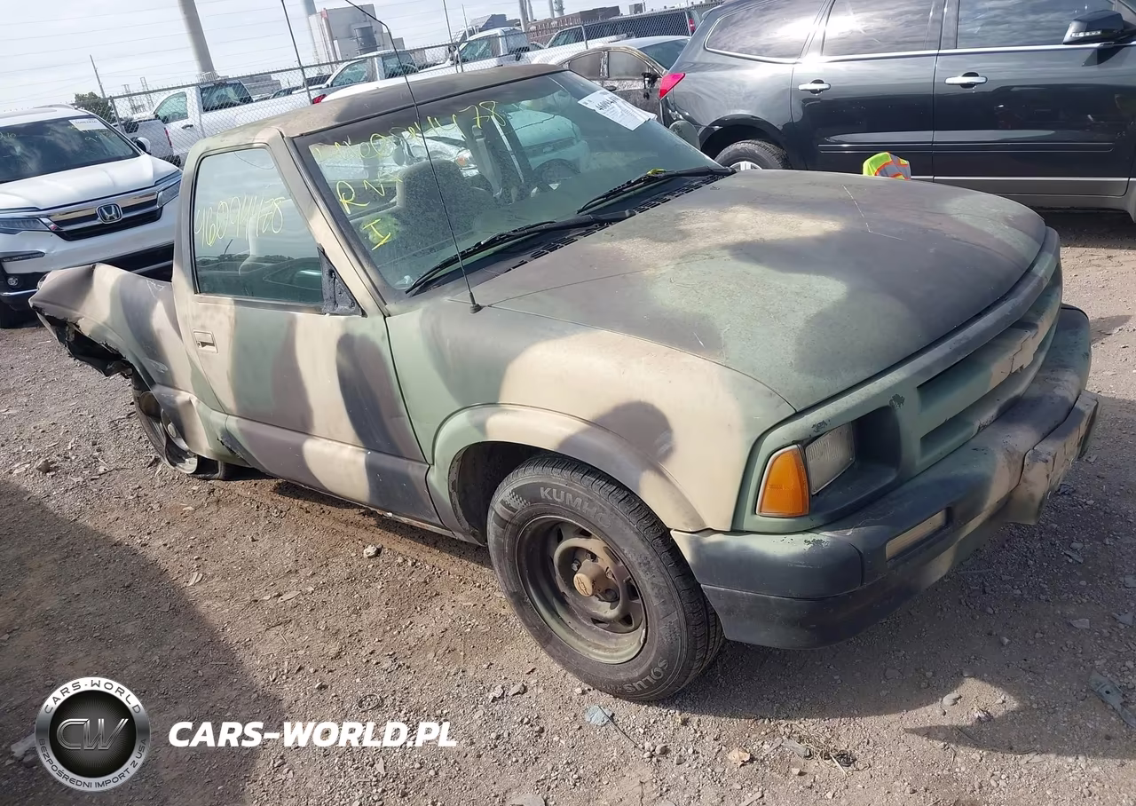 1996 Chevrolet S Truck S10 VIN:1GCCS1446TK215997 - 1