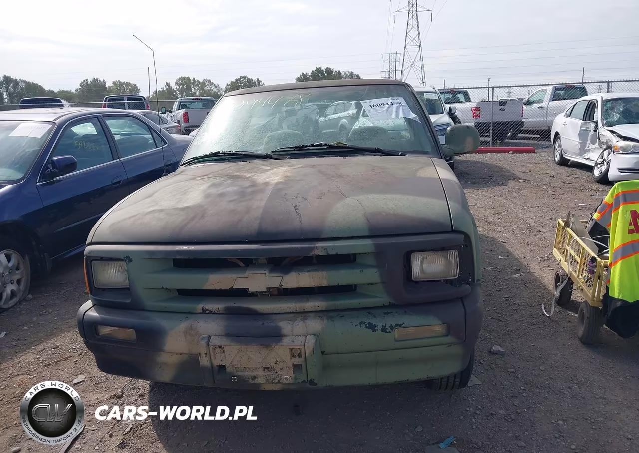 1996 Chevrolet S Truck S10 VIN:1GCCS1446TK215997 - 12