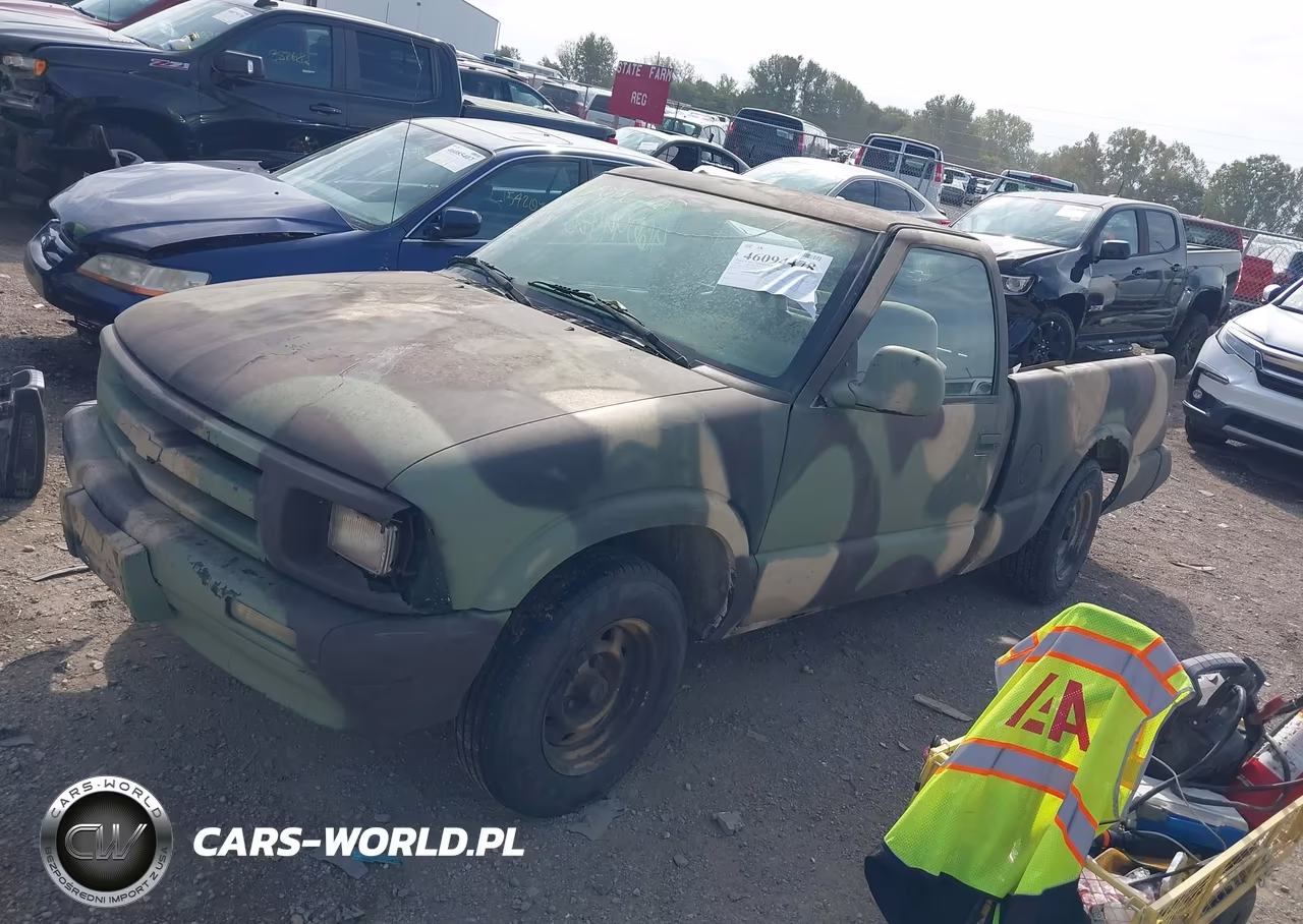 1996 Chevrolet S Truck S10 VIN:1GCCS1446TK215997 - 2