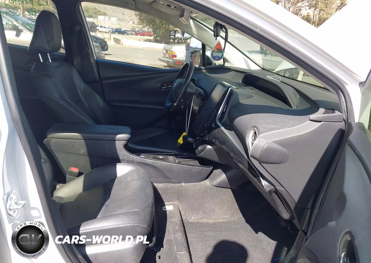 2021 Toyota Prius Prime Xle VIN:JTDKAMFP2M3192849 - 5