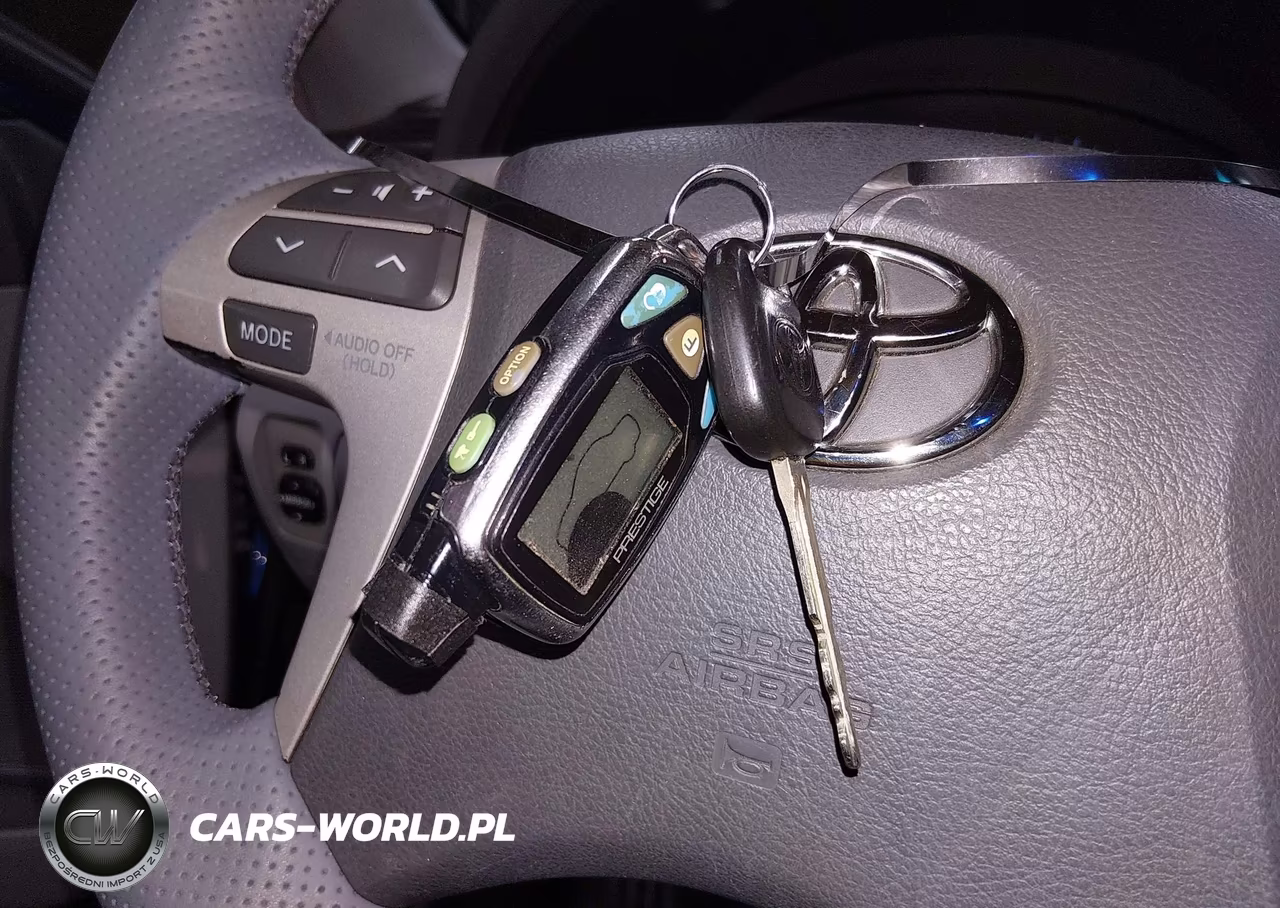 2011 Toyota Camry VIN:4T1BF3EK5BU703586 - 11