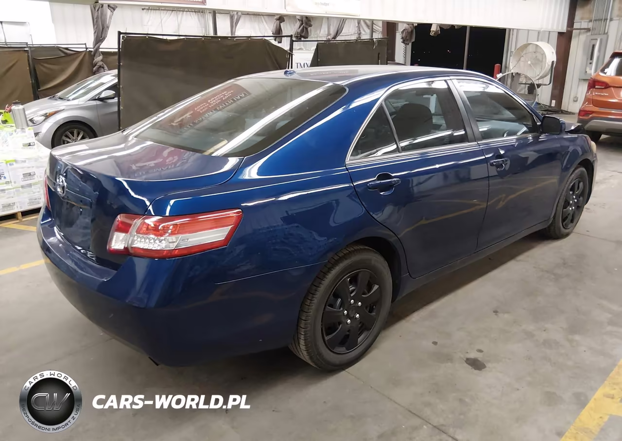 2011 Toyota Camry VIN:4T1BF3EK5BU703586 - 4