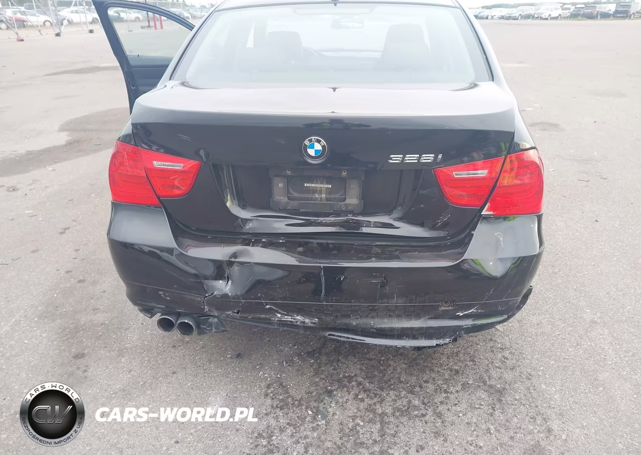 2011 BMW 328I xDrive VIN:WBAPK7G56BNN48879 - 6