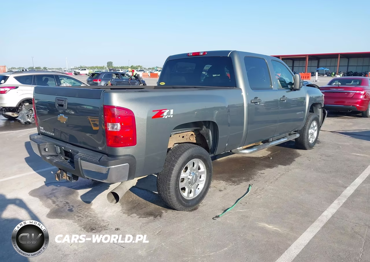 2011 Chevrolet Silverado 2500Hd Lt VIN:1GC1KXC88BF172284 - 4